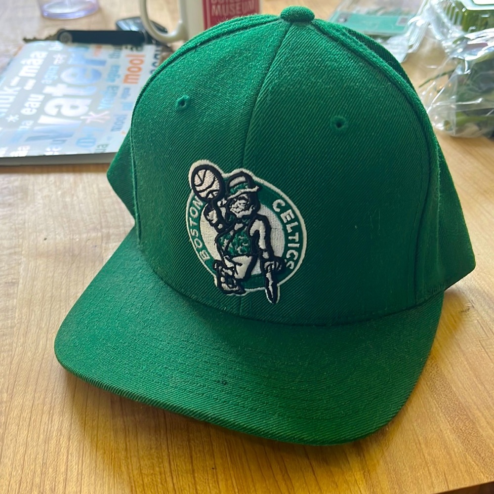 Mitchel and ness Celtics vintage snapback